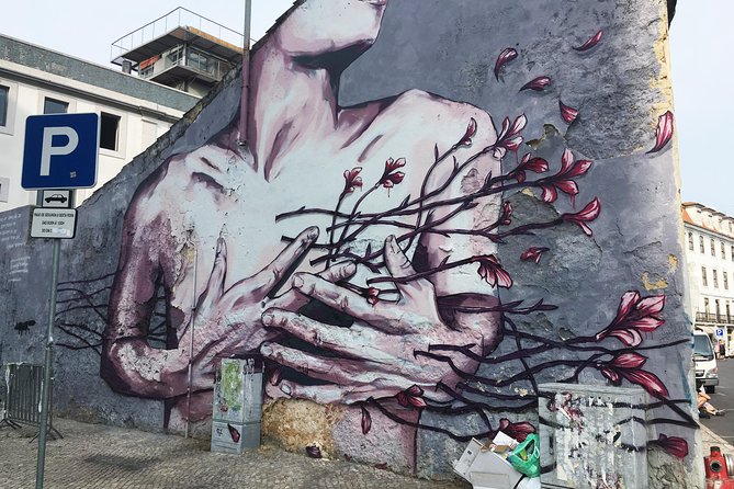 3-Hour Guided Street Art Walking Tour of Lisbon - Stop 4: Miradouro da Graça and Workers Rights in the Wall Messages