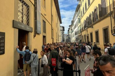 Accademia Gallery Priority Entry Ticket with e-Book - Where the Ticket Exchange Happens on Via Ricasoli