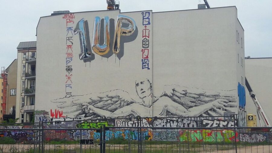 Alternative Berlin / Street art tour - Private group - Practical Tips: Tickets, Walking, and Where to Eat or Drink