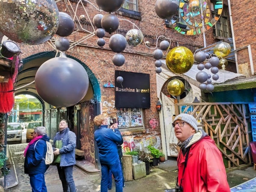 Alternative Hamburg / Street Art Private Tour - Why This Tour Treats Street Art Like Community News