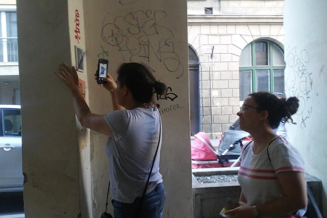Alternative Street Art Free Walking Tour of Budapest - Logistics that actually matter (and what to plan around)