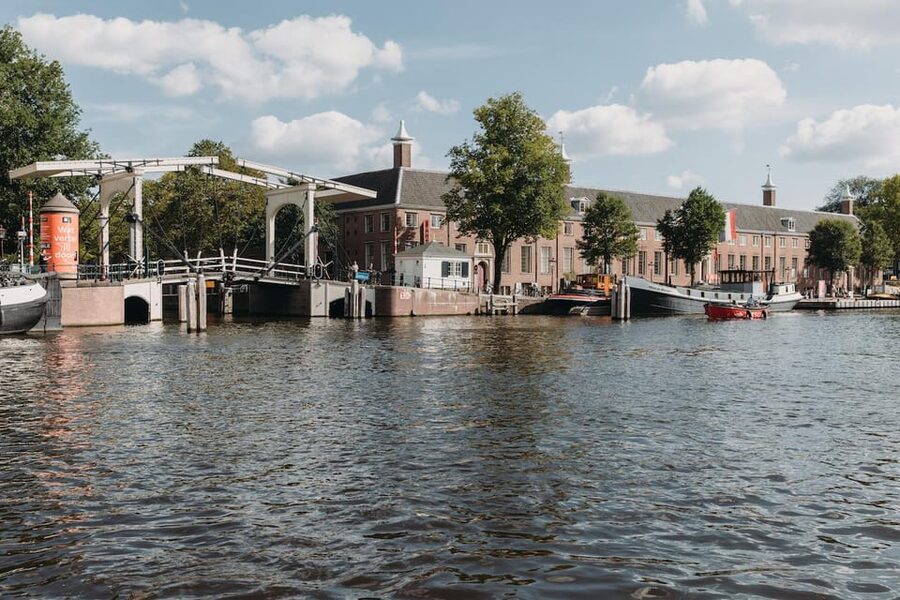 Amsterdam: H'ART Museum Entry Ticket - Who Should Book H’ART Museum Entry (and Who Might Hesitate)