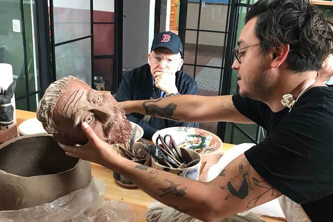 Art tour through artists' workshops around San Miguel de Allende - English and Guide Style: What to Expect