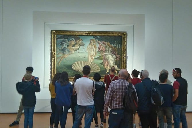 Artful Eight: 8 Wonders of Florence in Accademia, Center & Uffizi - Piazza della Signoria: an open-air lesson in power and style
