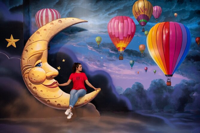 ArtVo Immersive Gallery Experience - Crowds and staff support: how to avoid frustration