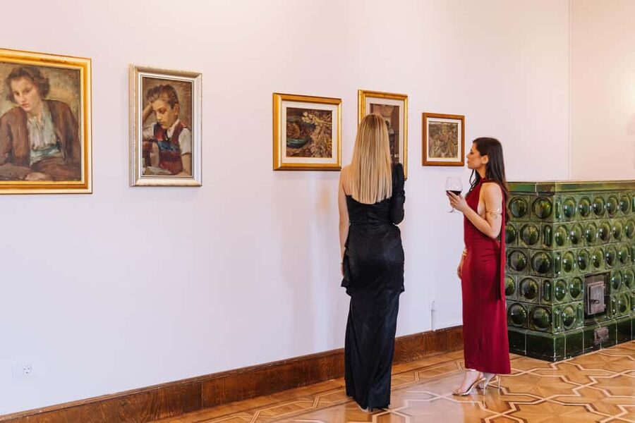 Banac Gallery Entrance with Coffee and Fresh Juice - Practical details that affect your day