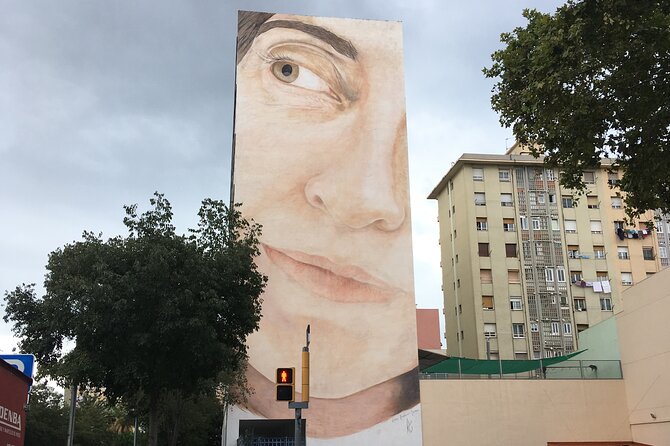Barcelona Street Art and Graffitti Bicycle Tour - Bike Comfort and Effort: A Speedy Ride, Not a Workout Challenge