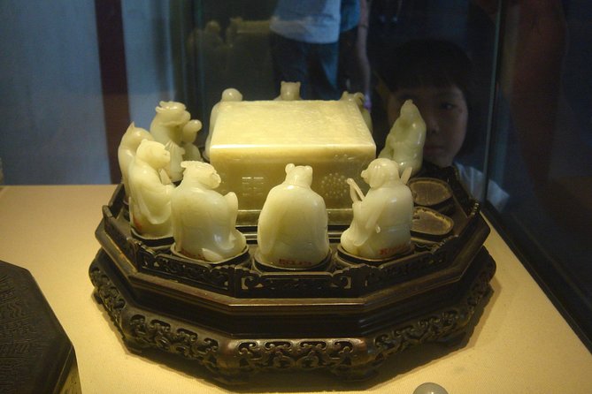 Beijing's Forbidden City with Special Viewing of Treasure Gallery and the Great Wall Ruins at Badaling - Price and Value at $199: What You’re Really Paying For