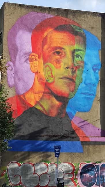 Belfast Troubles : Murals, Street Art, and Peace Wall Tour - Murals as Belfast’s public language
