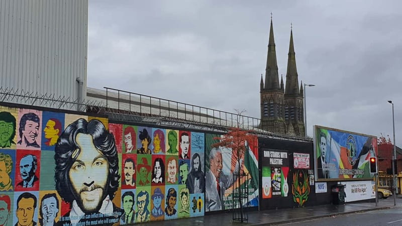 Belfast Troubles : Murals, Street Art, and Peace Wall Tour - West Belfast street art and the Re-imaging murals project