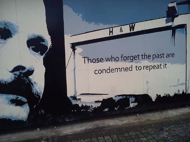 Belfast Troubles : Murals, Street Art, and Peace Wall Tour - Divis Road viewpoints and finishing near City Hall
