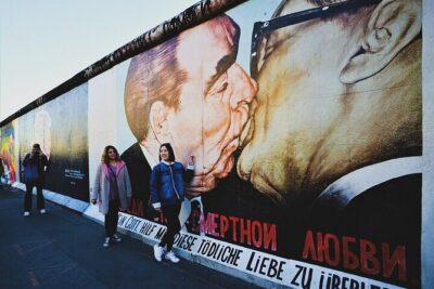 Berlin Street Art Tour with Graffiti, Murals, and Urban Culture - The 3-hour pacing: what the route means for your day