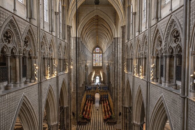 Best of Westminster Abbey with Upper Gallery & Buckingham Palace - Upper Galleries (Queen Elizabeth Gallery) — the height, the objects, and the wow factor