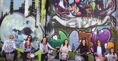 Bilbao: Street Art Small Group E-Bike Tour - Getting started at Tourné Bilbao and settling into the ride