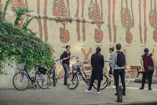 Bilbao: Street Art Small Group E-Bike Tour - What to bring so the 3 hours feel smooth
