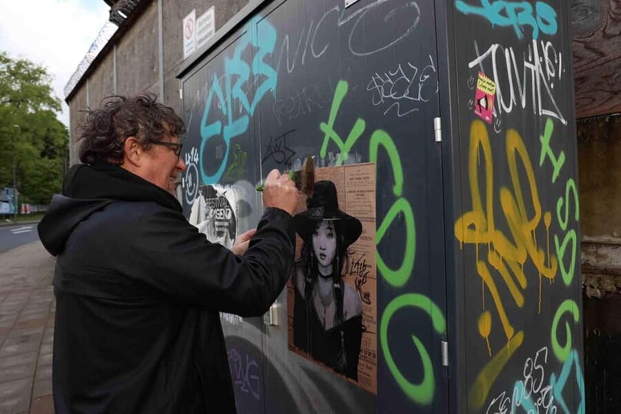 Bonn Old Town: Street Art and Graffiti Tour - Bonn’s Old Town Becomes a Street Art Classroom