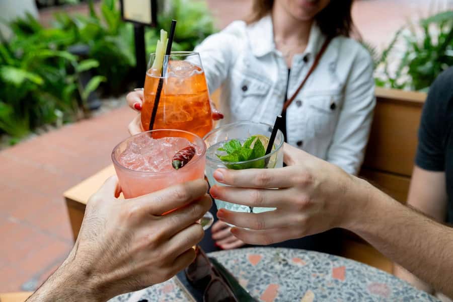 Brisbane: Small Bars and Street Art Tour with a Drink - Street Art Meets Small Bars in a 3-Hour Plan