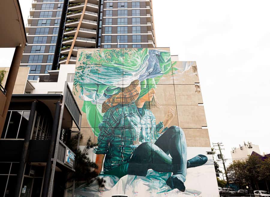 Brisbane: Small Bars and Street Art Tour with a Drink - Thursday vs Saturday: What the City Feels Like on Each Night
