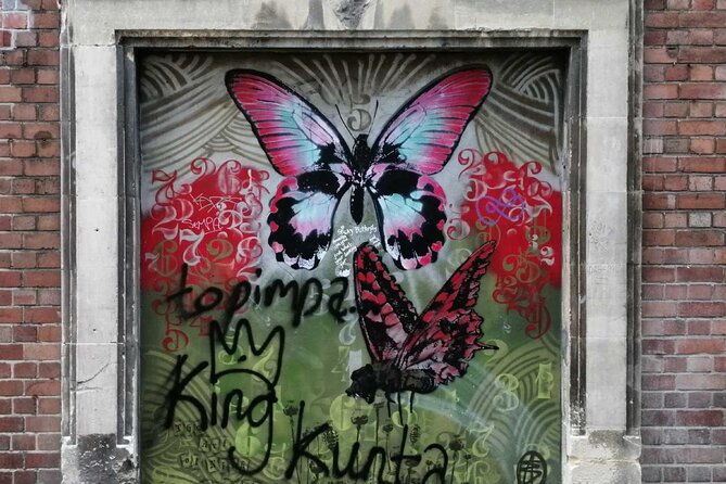 Bristol Street Art: Banksy Exploration Game and Tour - Stop 4: Banksy, the Former Agent, and a Stolen-Work Story
