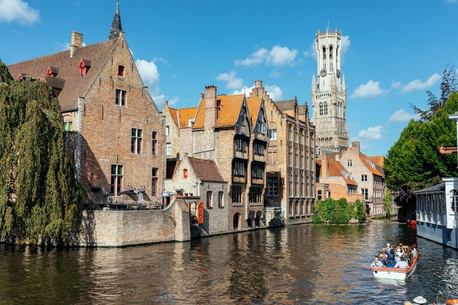 Bruges: 1.5-Hour Private Kick-Start Tour with a Local - The local tips you can use the same day