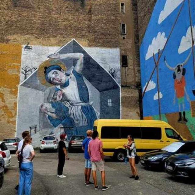 Budapest: Alternative Street Art & Jewish Tour - Your Meet-Up at St. Stephen’s Basilica and How to Start Smoothly