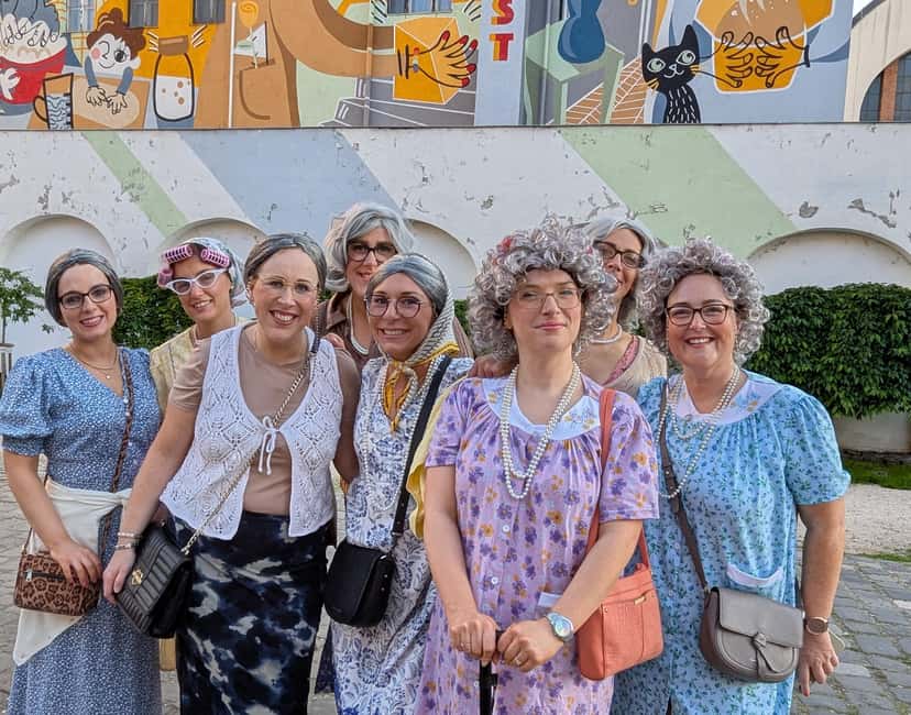 Budapest: Ruin Bars, Street Art, and Jewish Quarter Tour - Welcome refreshments at the final bar and ending at Street Food Karavan