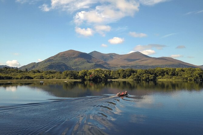 Bus, Boat & Jaunting Cart Tour (Jaunting Cart Paid Separately) - Boat Time on the Lakes: Three Lakes, Ross Castle, and a Steady Captain