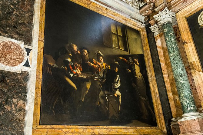 Caravaggio Art Walking Tour of Rome with Pantheon Visit - Pantheon interior: conversion story and tombs of Italy’s kings
