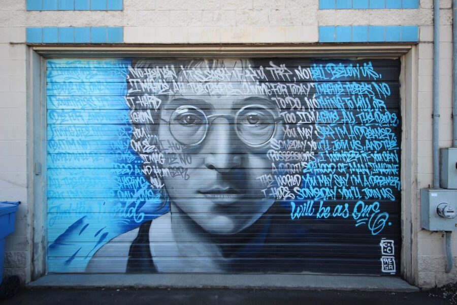 Chicago: Offbeat Guided Street Art Tour - Starting at The Goddess and Grocer: a fast orientation before you walk