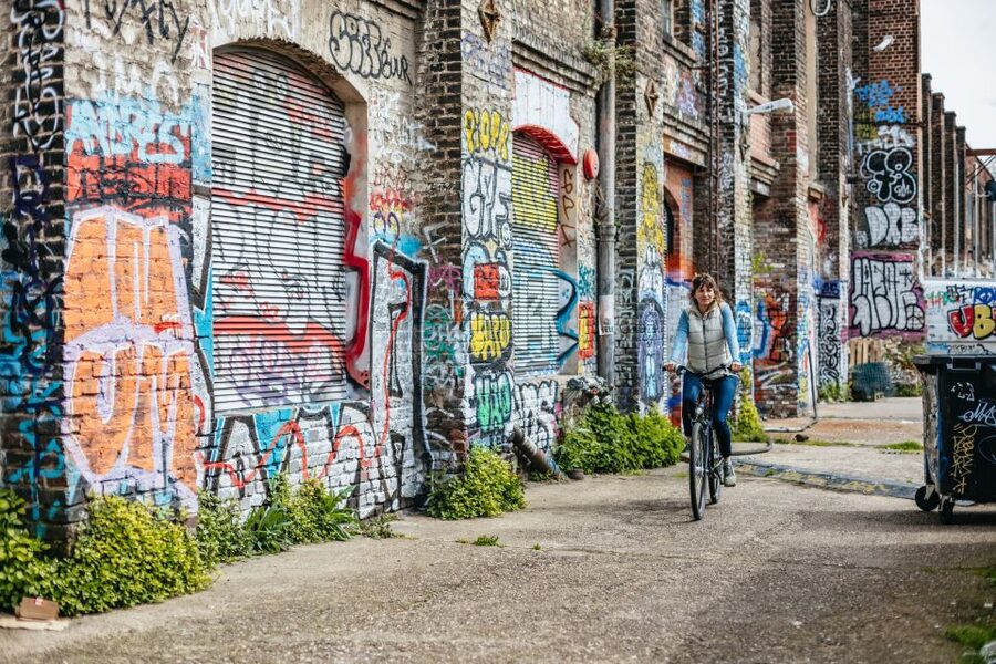 Cologne: Ehrenfeld Street Art Bike Tour - First motion: starting near Eigelstein and finding the street-art mindset fast