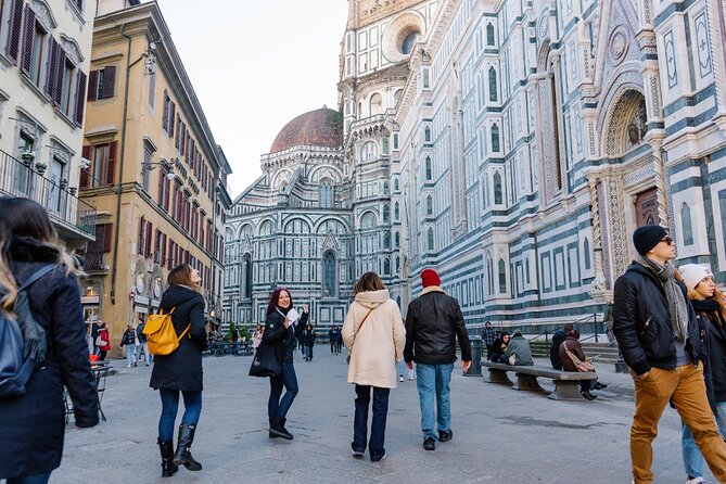 Combo Florence: Walking Tour with the the Accademia Gallery Tour - Stop 4: Piazza Santo Spirito and Oltrarno’s calmer pace
