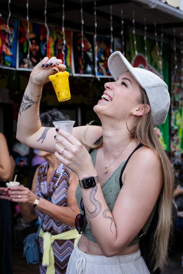 Comuna 13: Graffiti Tour with Tasting, Live Show, & Gallery - Neon House, Art Gallery, and the Coffee Museum Stops