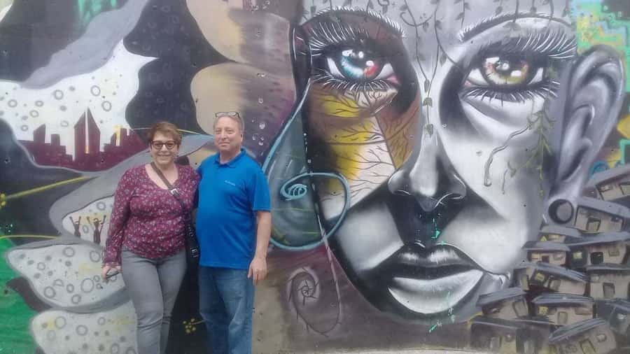 Comuna 13 Neighborhood & Street Art Private Tour - The early break, photos, and a 30-minute guided setup