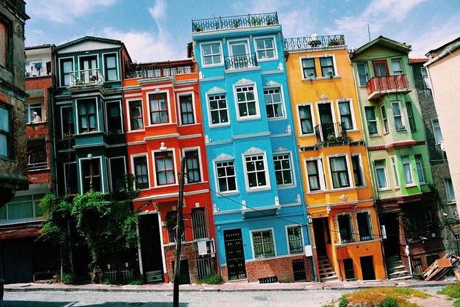 Contemporary Art Walk: Istiklal Street, Modern Art Museums - SALT Galata in a historic Ottoman bank building