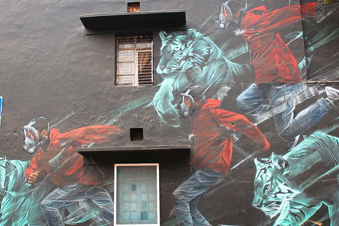 Delhi Street Art Tour - Lodhi Art District: murals you can read like a story