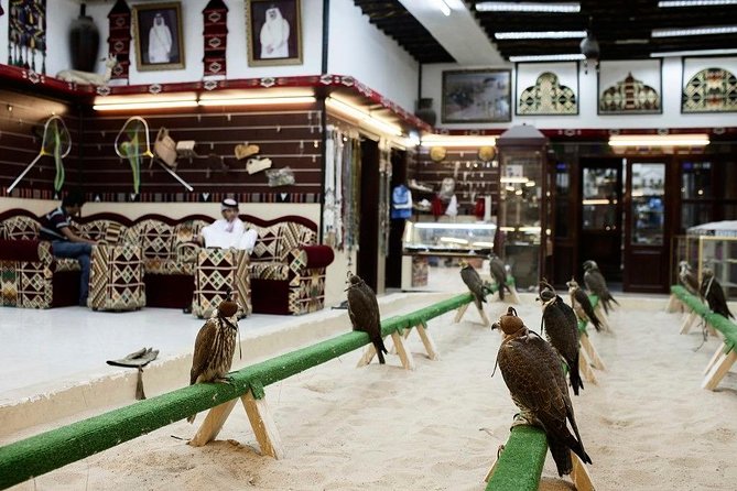 Doha: Iconic Sights, Culture & Museum of Islamic Art Tour - Pearl Island: quick views of a manmade showpiece