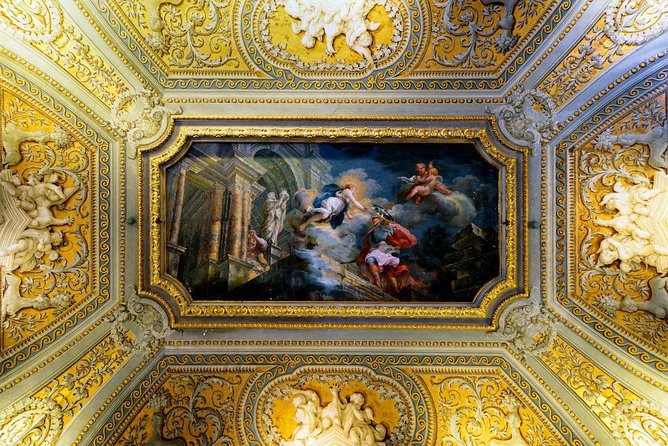 Doria Pamphilj Gallery and Palace Private Tour - Getting there on Via del Corso without wasting time