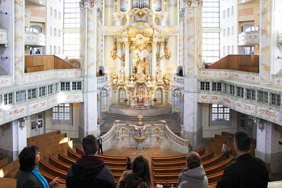 Dresden: Church of Our Lady Guided Tour of Gallery - Door C entry and a smooth 1-hour flow