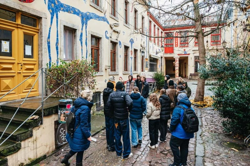 Dresden: Neustadt District Street Art Guided Walking Tour - Meeting at Pfunds Molkerei (or Albertplatz): Getting There Without Stress