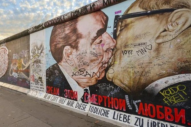 East Meets West: Berlin Food Culture & Street Art - Key things to know before you go