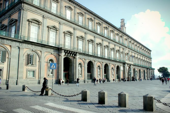 Exciting private tour of the Royal Palace and Bourbon Gallery - Meeting at Gesù Nuovo: where you start sets your Naples mindset
