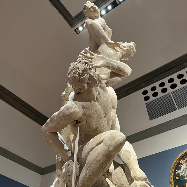 Florence: Accademia Gallery Guided Tour and Priority Entry - Your guide: Spanish, English, French, German (and Rossella’s name comes up)