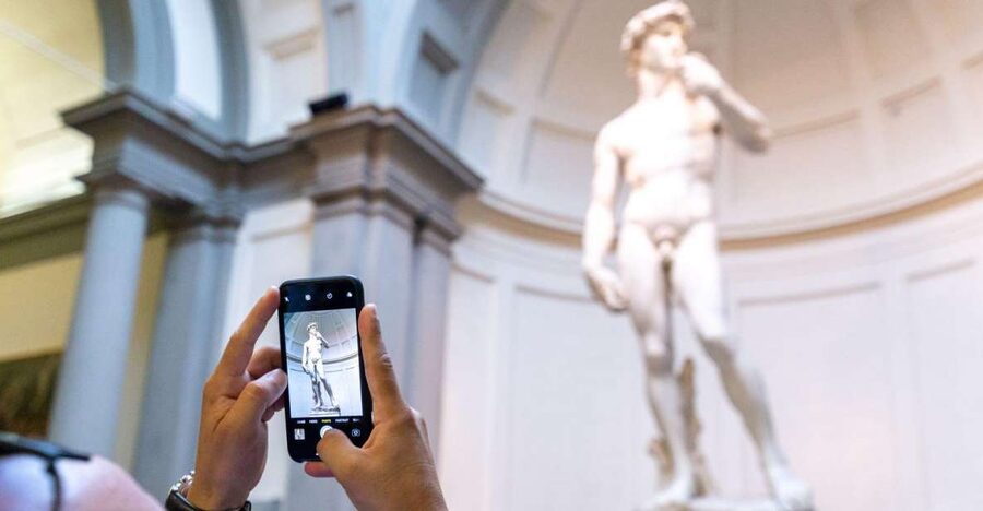 Florence: Accademia Gallery Skip-the-Line with Audio Guide - The Phone Audio Guide: A Self-Paced Museum With Real Commentary