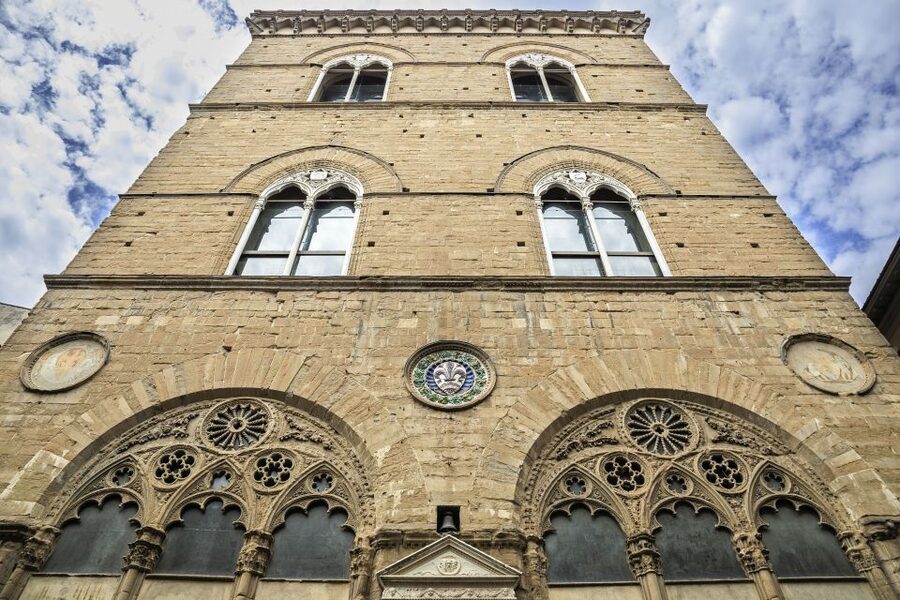 Florence: Accademia Gallery & Statue of David Express Tour - Group size, pace, and what the guides do differently