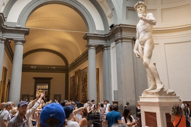 Florence Accademia Gallery Tour & Skip-the-Line Tickets Included - Skip-the-line access and what 1 hour 5 minutes really buys you