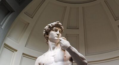Florence: Accademia Gallery Tour with Skip-the-Line Tickets - Via Ricasoli 119r (RED): the meeting point detail that can make or break your entry
