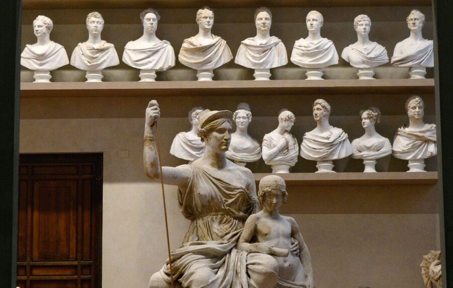 Florence: David and Accademia Gallery Fast Track Guided Tour - Fast-Track Into Accademia: what you gain with a reserved entrance