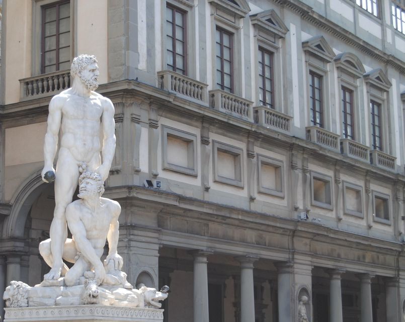 Florence: Early Morning Uffizi Gallery Guided Tour - Leonardo and Michelangelo moments that help you read the art