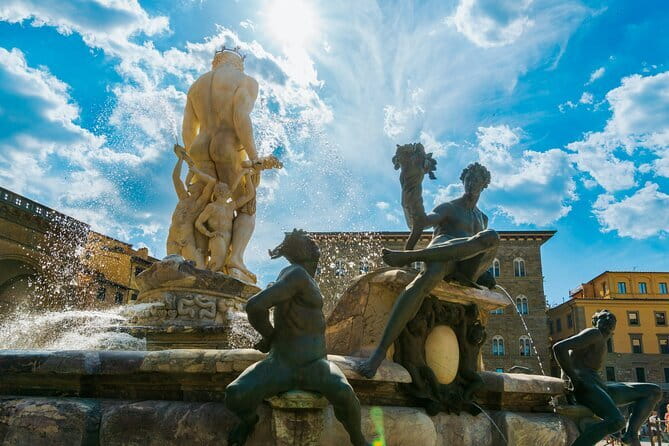 Florence - Express Uffizi Gallery and Leonardo da Vinci Museum - Uffizi Gallery timed entry: a smart route through a giant museum