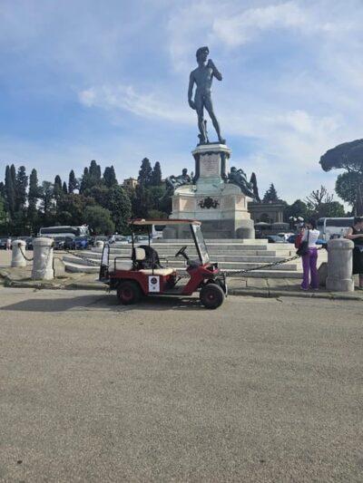 Florence: Michelangelo Hill Panoramic Tour with Food Tasting - Porta Romana start: how the ride sets you up for good photo time